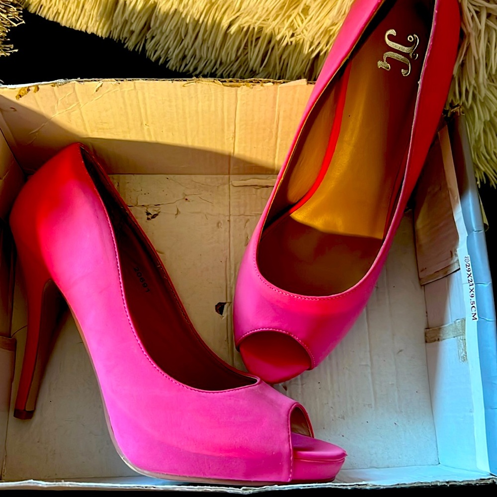 Pink open toe heels size 10